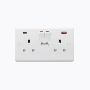 13A 2G DP Switched Socket with Dual USB FASTCHARGE ports (A + C)
